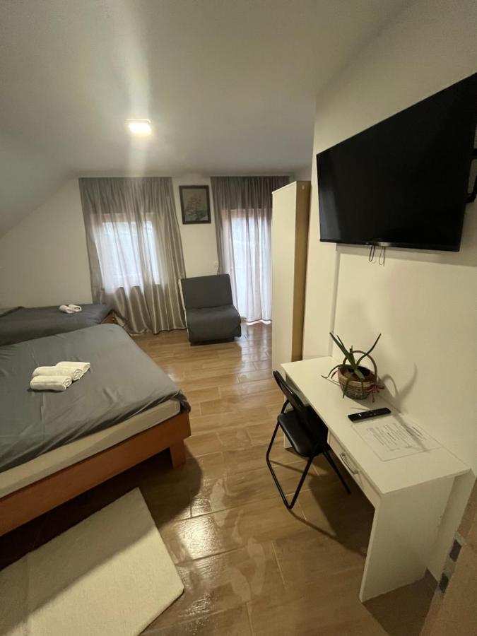 Rooms Balkovec Dragatuš Eksteriør bilde